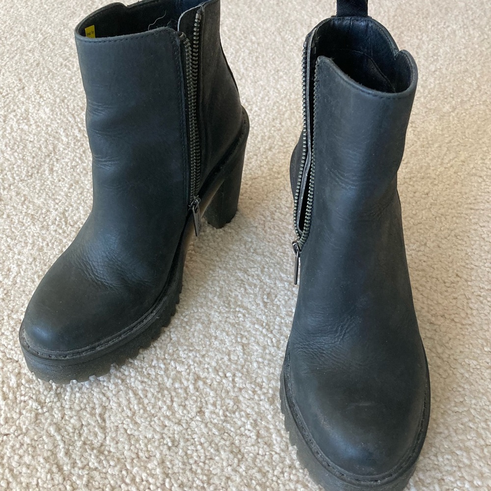 Dr. Martens Heeled Black Ankle Boots with Zipper